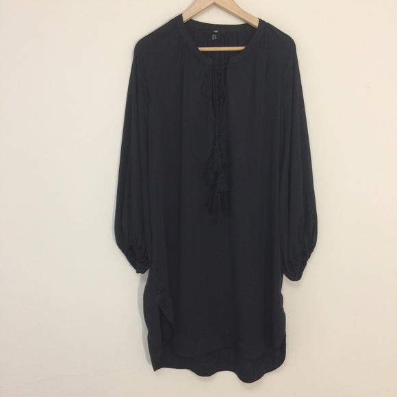 H&M loose black dress